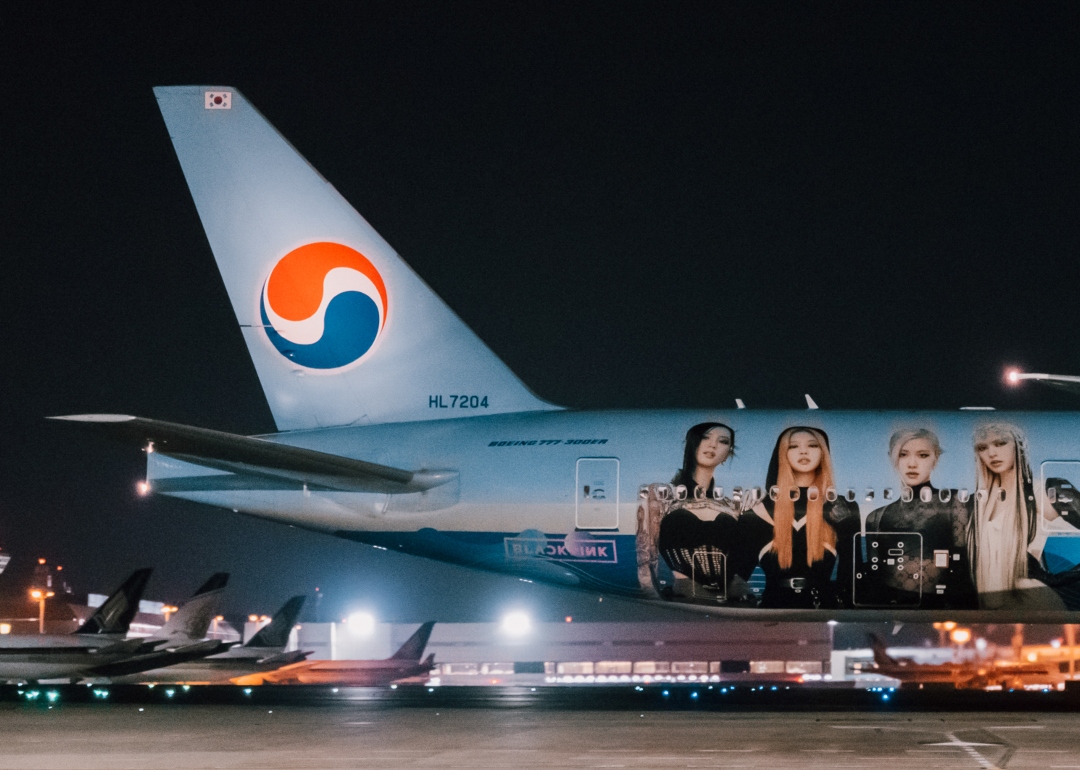 korea air blackpink plane