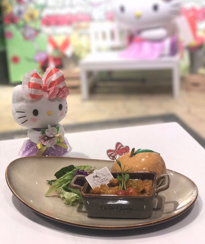 Photograph of food item at the Hello Kitty Orchid Café