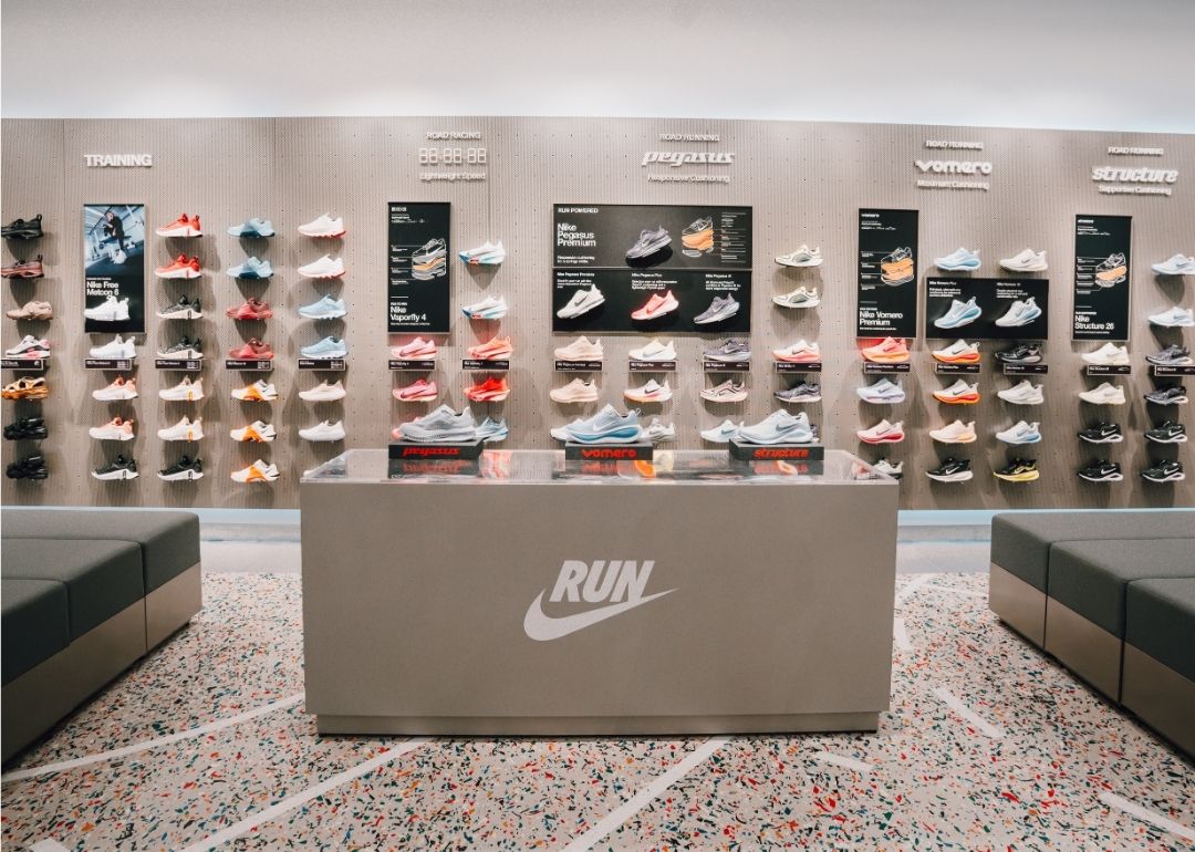 nike shoes show room