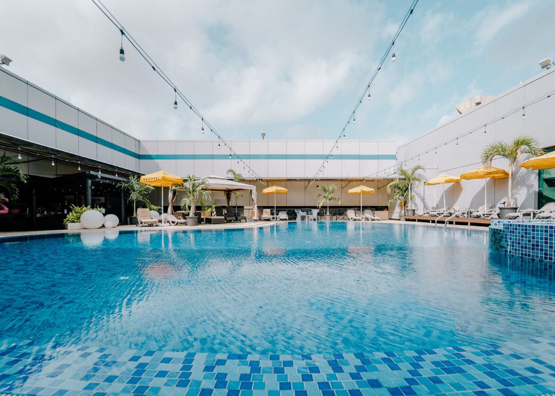 rooftop pool at hotel in changi airport
