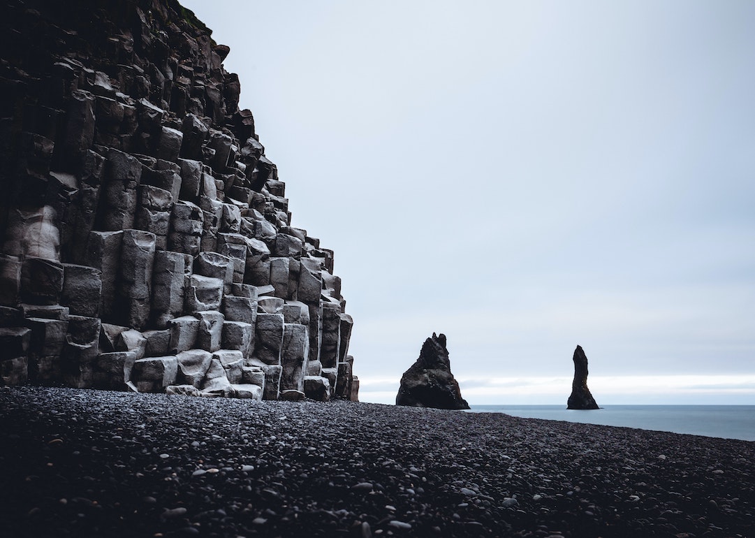 visit black sand beach, things to do in iceland
