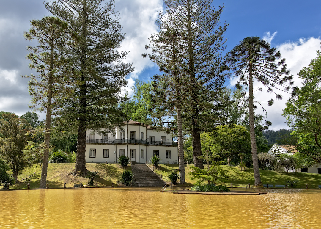 fun things to do in portugal at terra nostra garden, azores