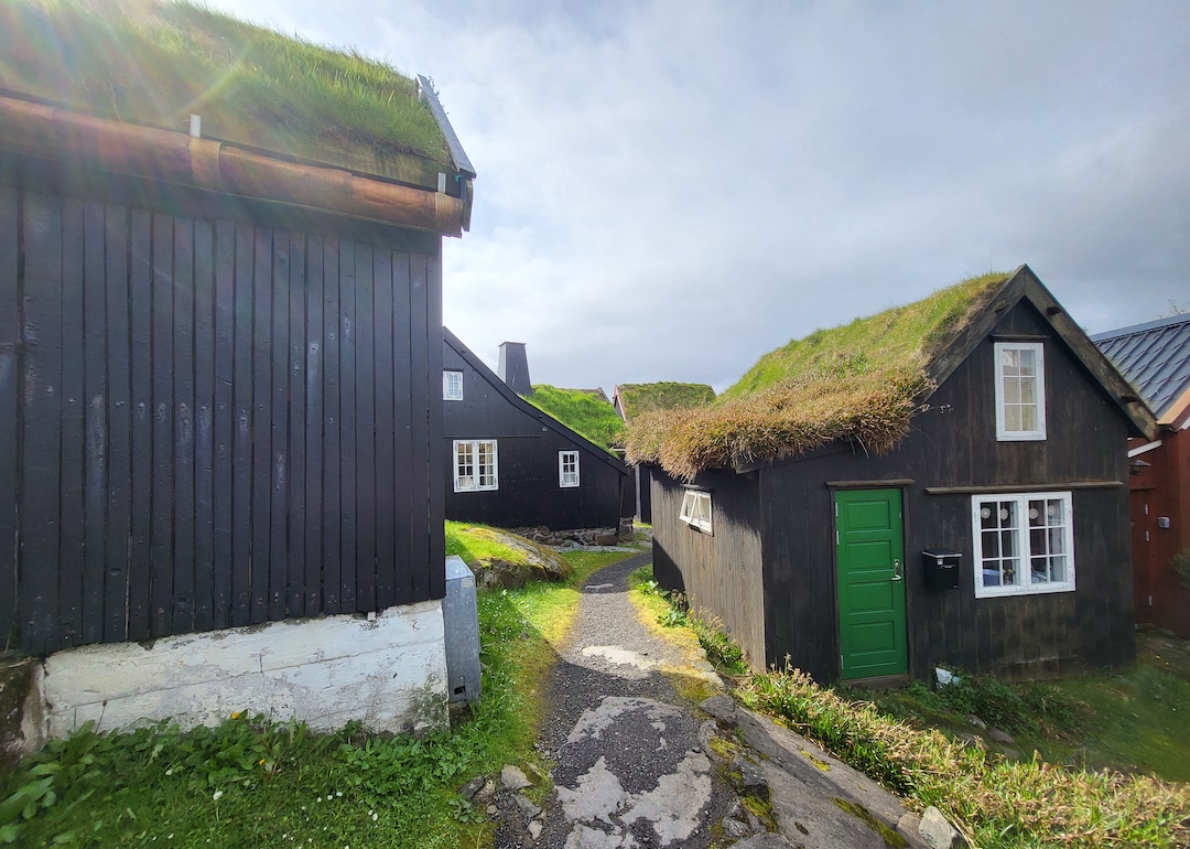 turf roof house protection against faroe islands winds
