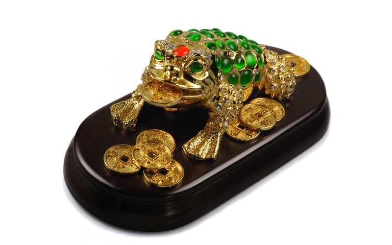 “Money toad’ ornament