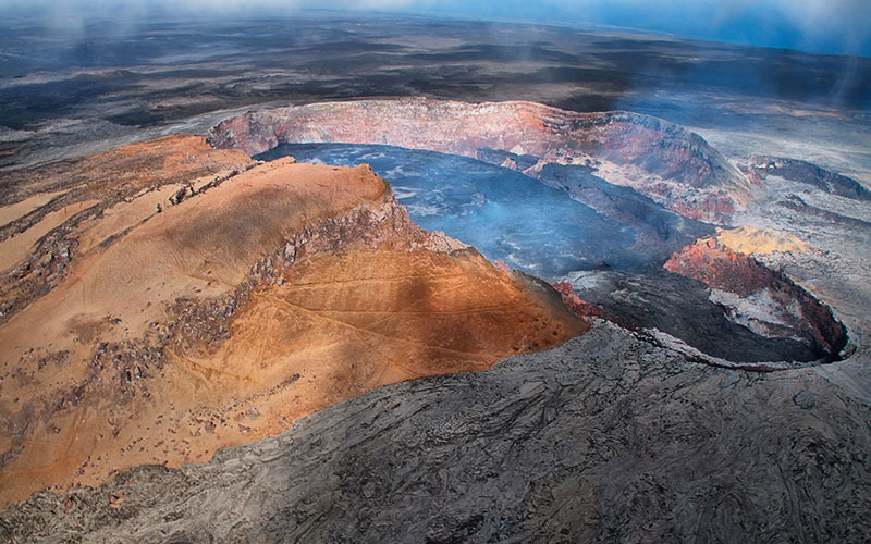 View of Kilauea’iki crater from top.