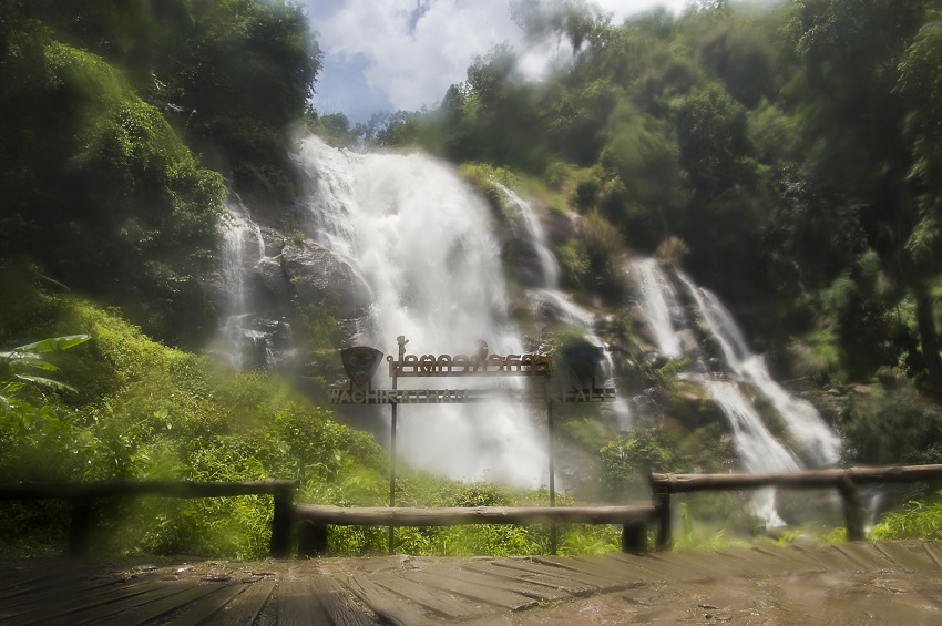 Wachirathan waterfalls 
