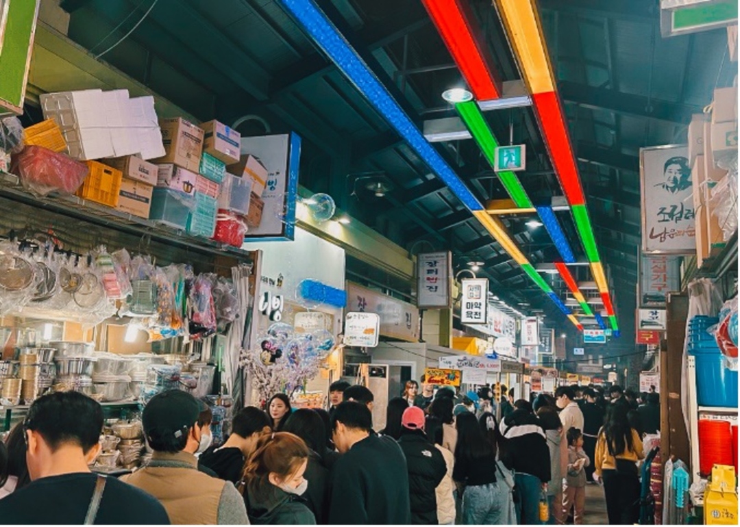 best night market to visit in south korea