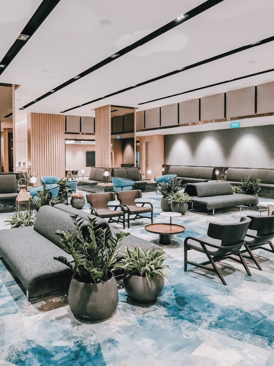 changi lounge study place in jewel changi airport singapore