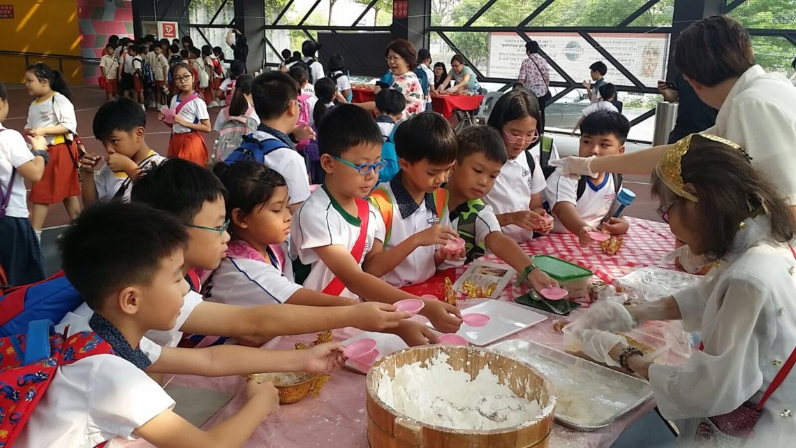 Live Like A Local Unique Malt Candy In Singapore