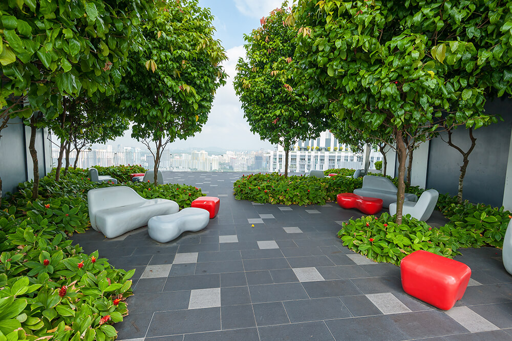 Comfortable seating areas situated in the Pinnacle@Duxton’s sky park.