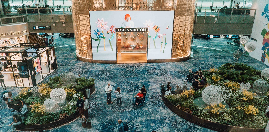 Louis Vuitton Mở Cửa Hàng Sân Bay Số 1 Ở Đông Nam Á Tại Nhà Ga Số 3 Sân Bay  Changi Của Singapore Hình ảnh Sẵn có  Tải xuống Hình ảnh